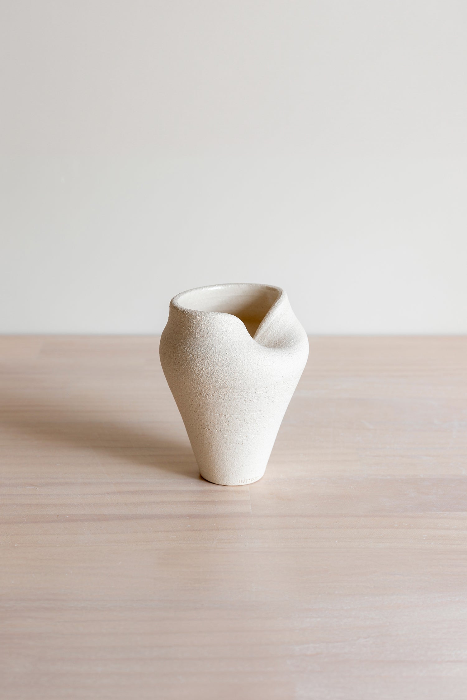 Pillow Vase | Sand Dune